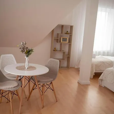 Διαμέρισμα Rezidence Kbely - Free Parking