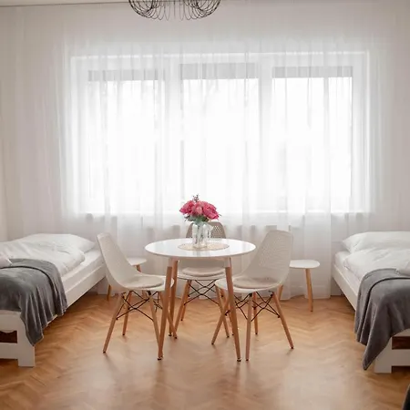 Appartamento Rezidence Kbely - Free Parking Praga