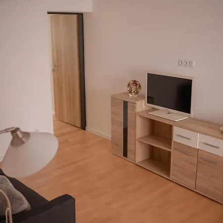 Rezidence Kbely - Free Parking Apartment