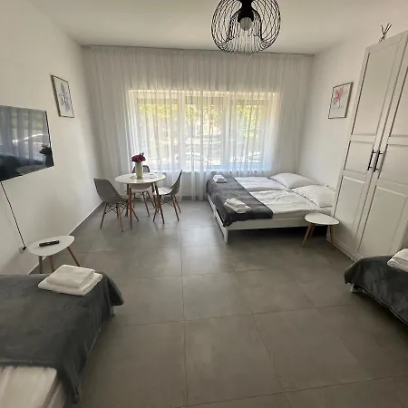 Rezidence Kbely - Free Parking Apartmán